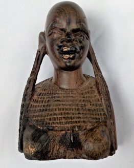 maasai woman sculpture